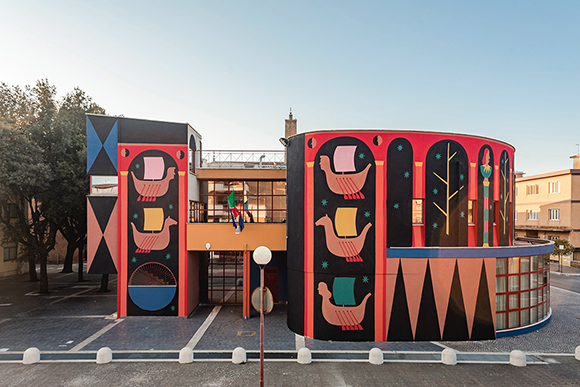 “L’Antiporta”: Agostino Iacurci’s new stunning mural