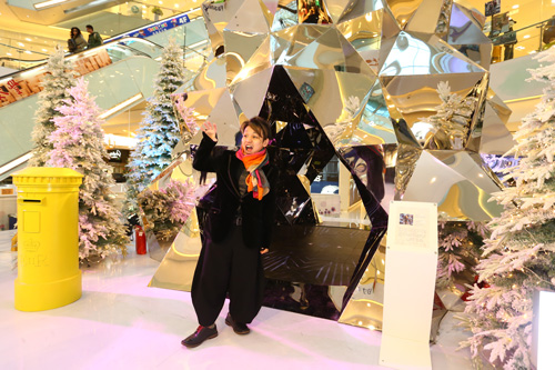 Festive Magic: Kaz Shirane tree installations for Beijing APM Mall