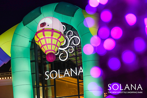 Miguel Angel Camprubi’s characters light up the night for SOLANA Light Festival!