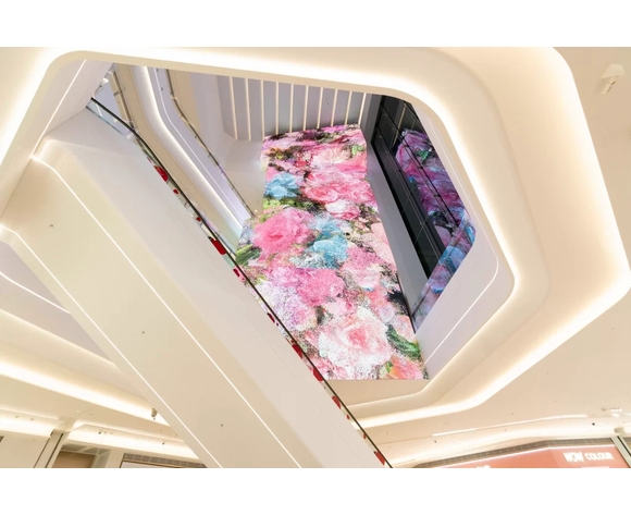 Cao Yuxi Pollen Pixels Shopping Mall